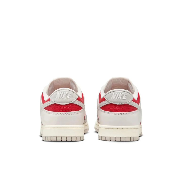 Nike Dunk Low – Sail / University Red