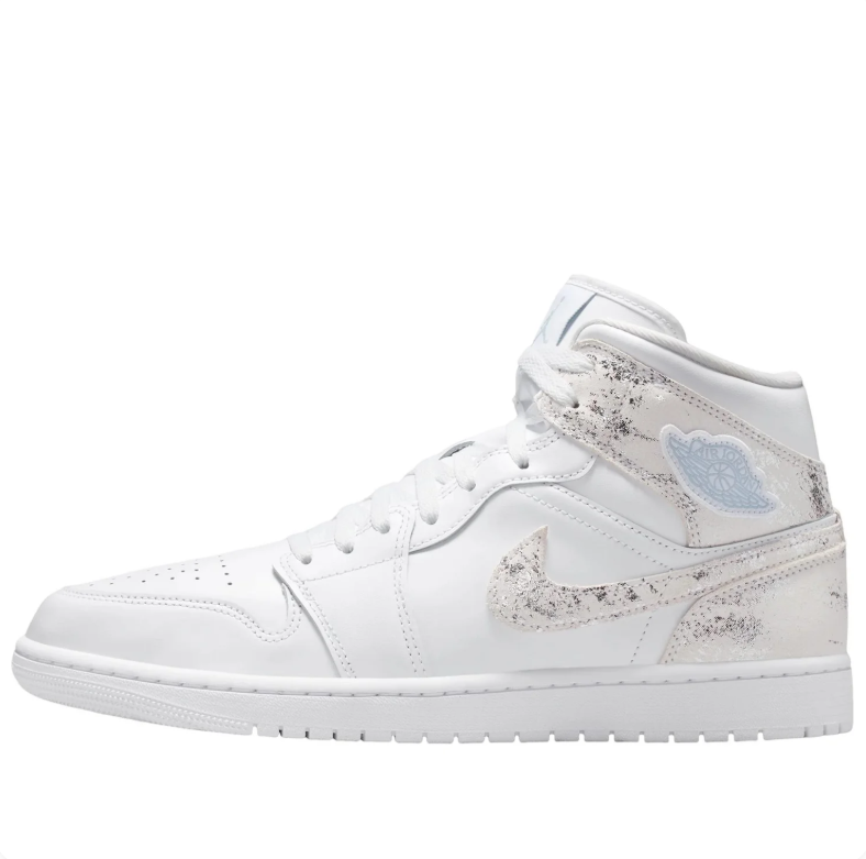 Air Jordan 1 Mid – Triple White