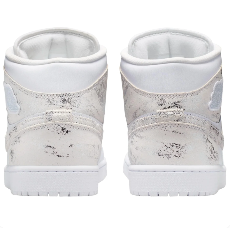 Air Jordan 1 Mid – Triple White