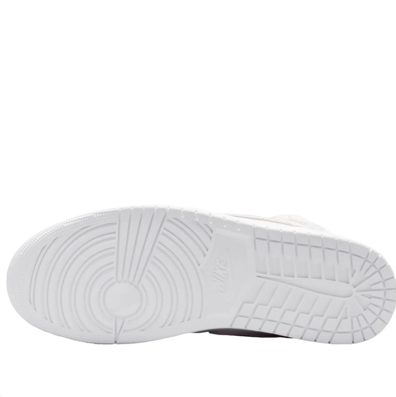 Air Jordan 1 Mid – Triple White